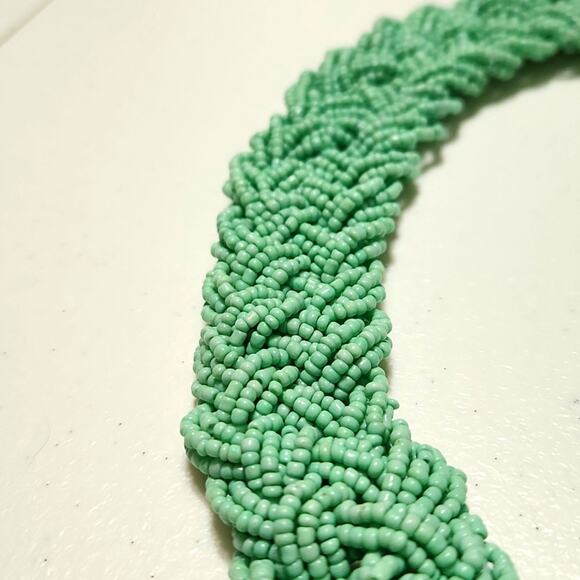 Necklace Seafoam Green Chunky Bead Necklace Lobster Claw Clasp Adjustable - Picture 5 of 8